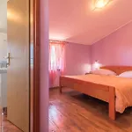4 Bedroom Awesome In *