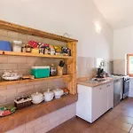 4 Bedroom Awesome In * Pula